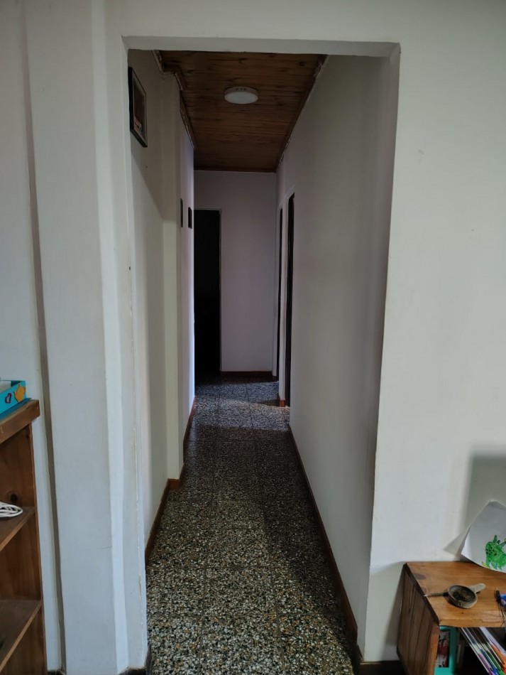 PROPIEDAD UBICADA EN BARRIO PUEBLO NUEVO (LOTE ESQUINA) / CUTRAL- CO. APTA PARA CREDITO HIPOTECARIO.