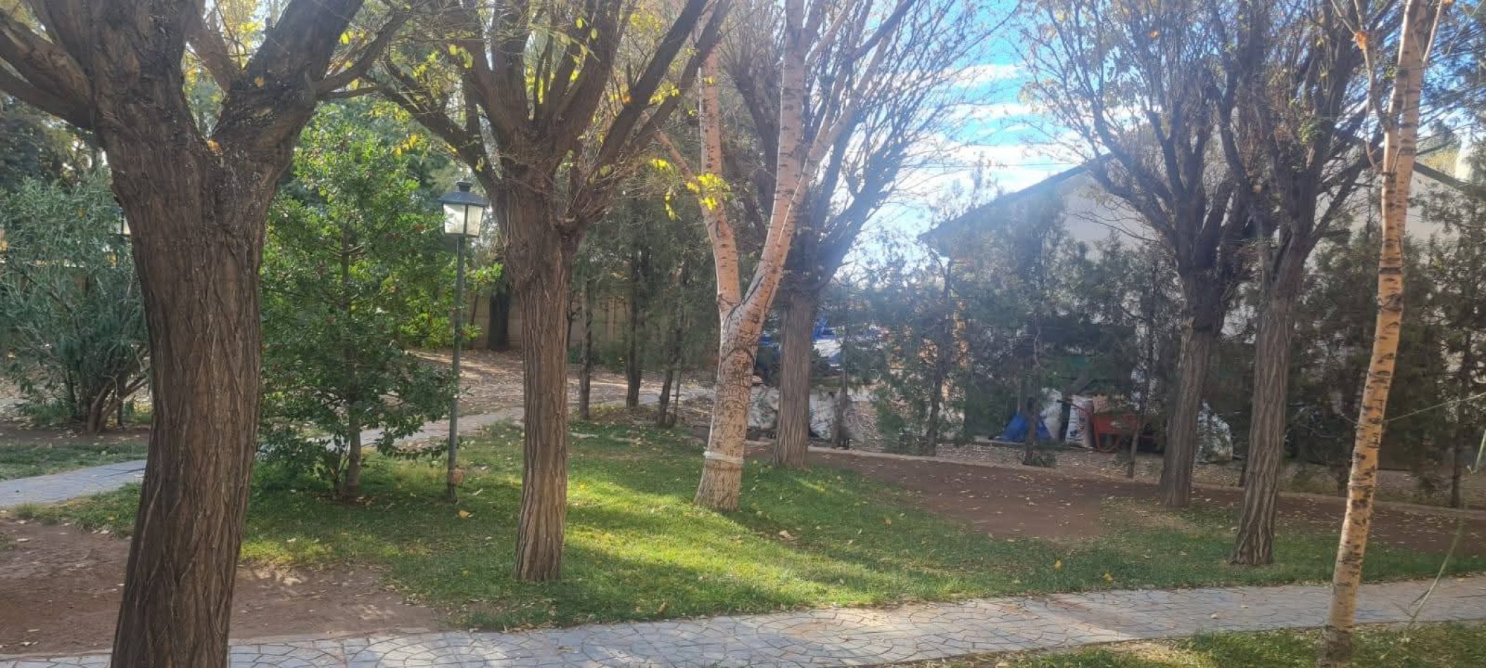 Propiedad en Manzana Completa