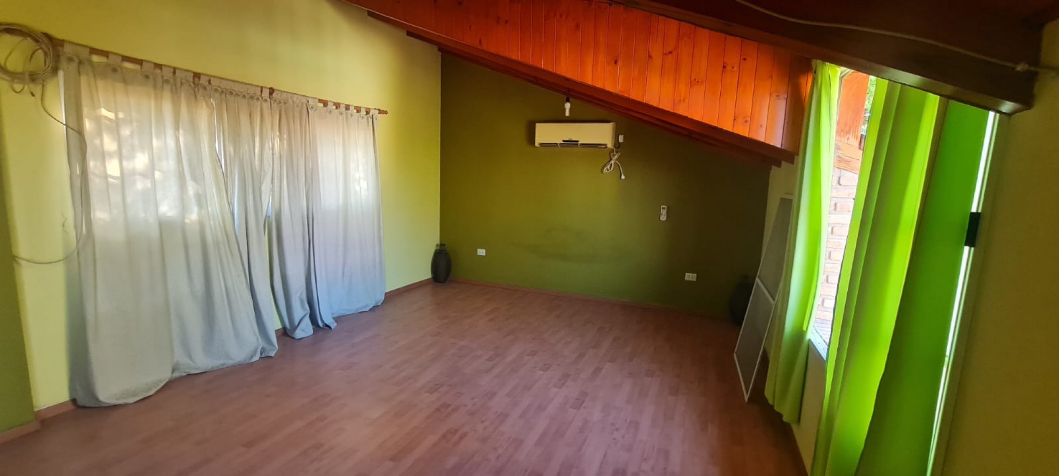 TyM VENDE: CASA Y DEPARTAMENTO CON EXCELENTE UBICACION 