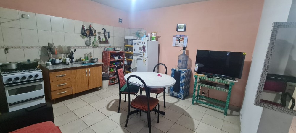 CASA AMPLIA O 2 DEPARTAMENTOS, CUTRAL-CO 