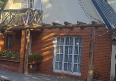 Propiedad en Manzana Completa