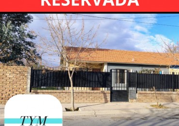 PROPIEDAD UBICADA EN BARRIO PUEBLO NUEVO (LOTE ESQUINA) / CUTRAL- CO. APTA PARA CREDITO HIPOTECARIO.